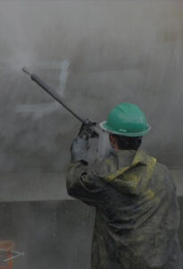 Read more about the article How Do Environmental Services Address Different Types of Oil Spills?