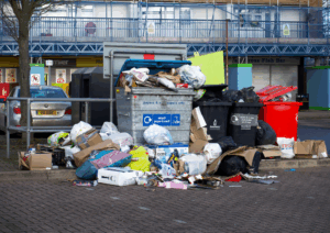 Read more about the article How Businesses Can Improve Compliance and Efficiency with Specialized Waste Disposal Services