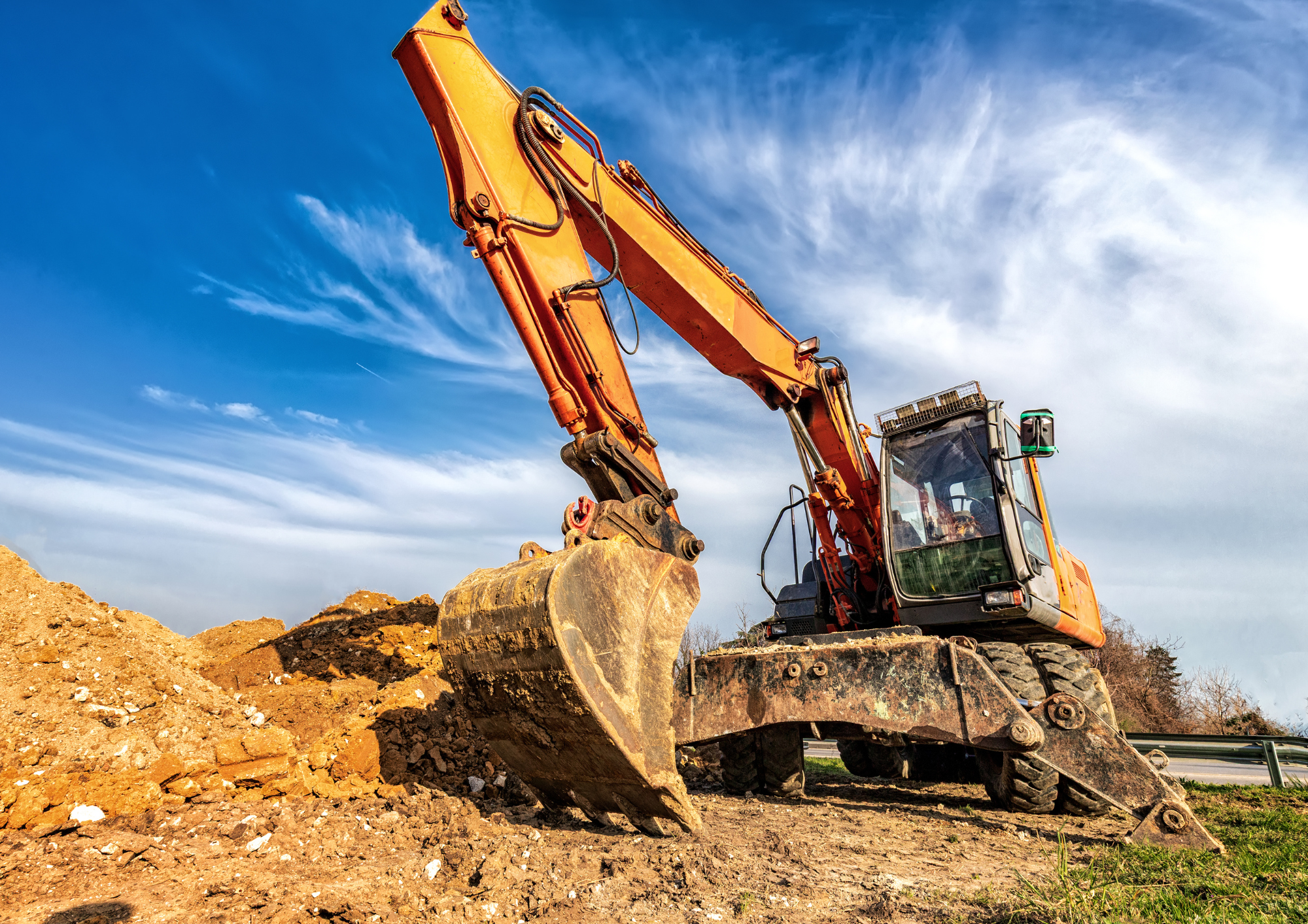 You are currently viewing Beyond Excavation: Choosing the Right Soil Remediation Strategy for Complex Industrial Sites